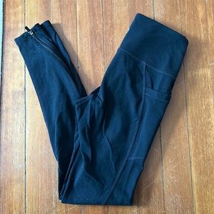 Black Athleta tights